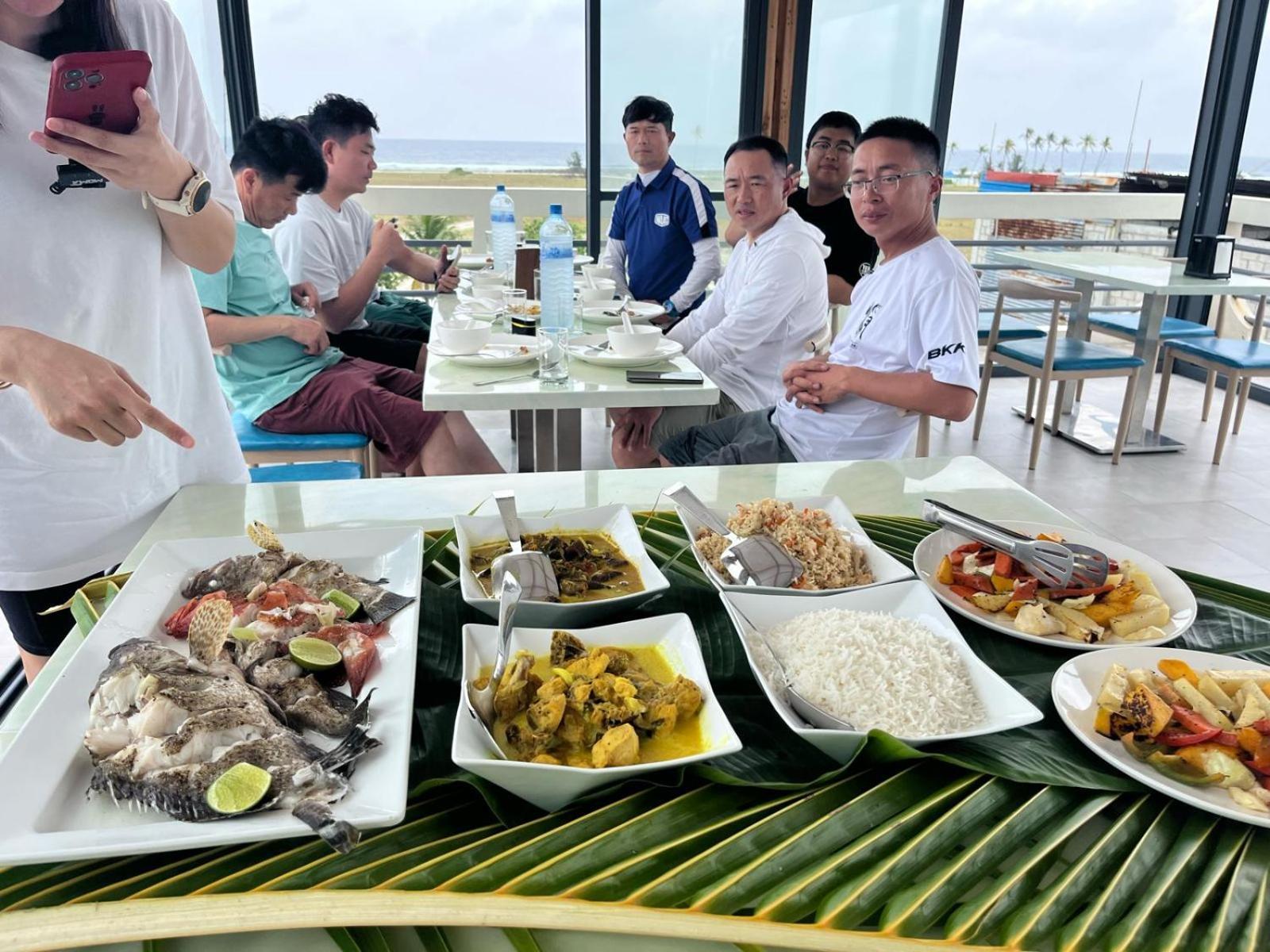 Wish Guesthouse Đảo Đảo Huraa Ngoại thất bức ảnh